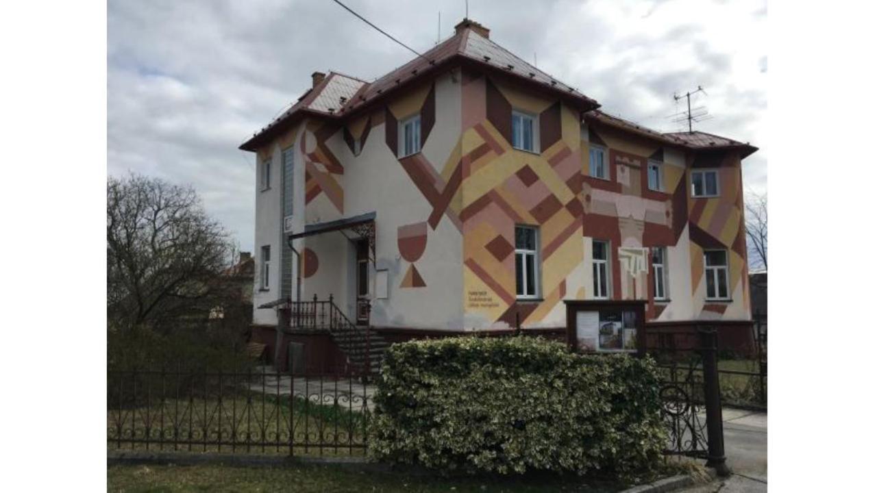Kemp A Stanovani Na Fare Javorník Exterior foto
